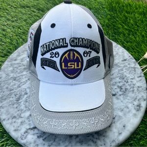 LSU NATIONAL CHAMPIONS FOOTBALL COLLEGE COLLECTORS BALL CAP GUC LIKE NEW NIKE